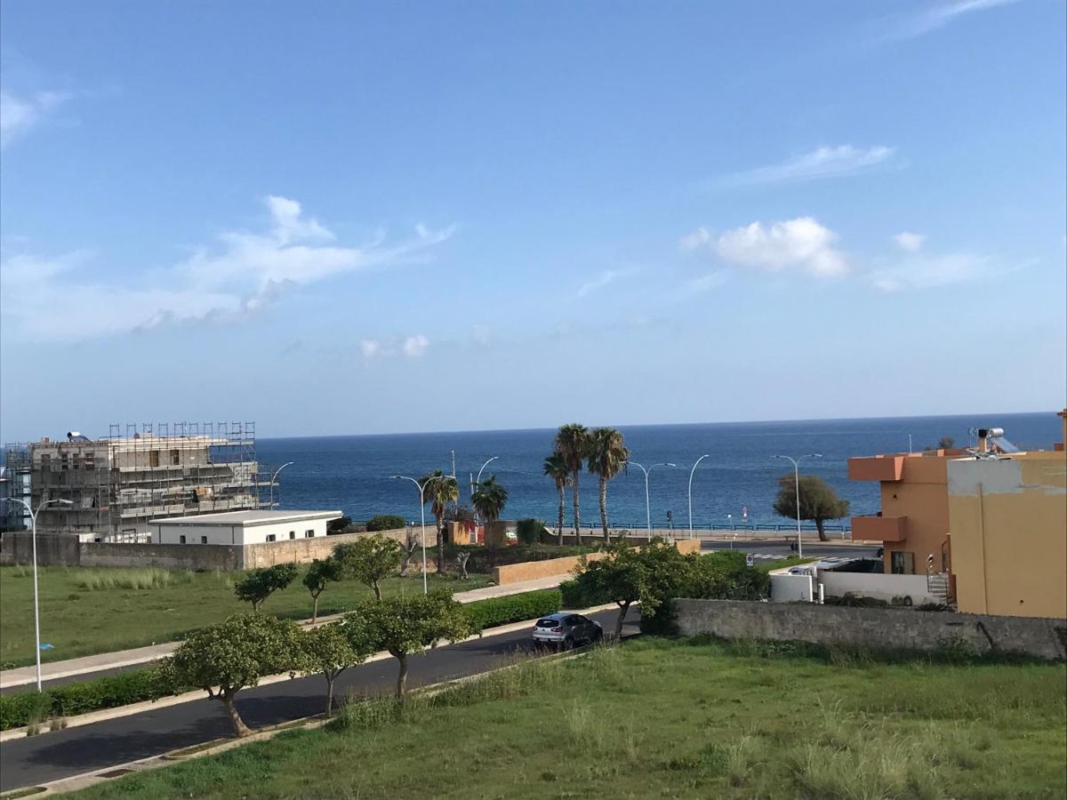 אבולה Scogliera Apartments מראה חיצוני תמונה