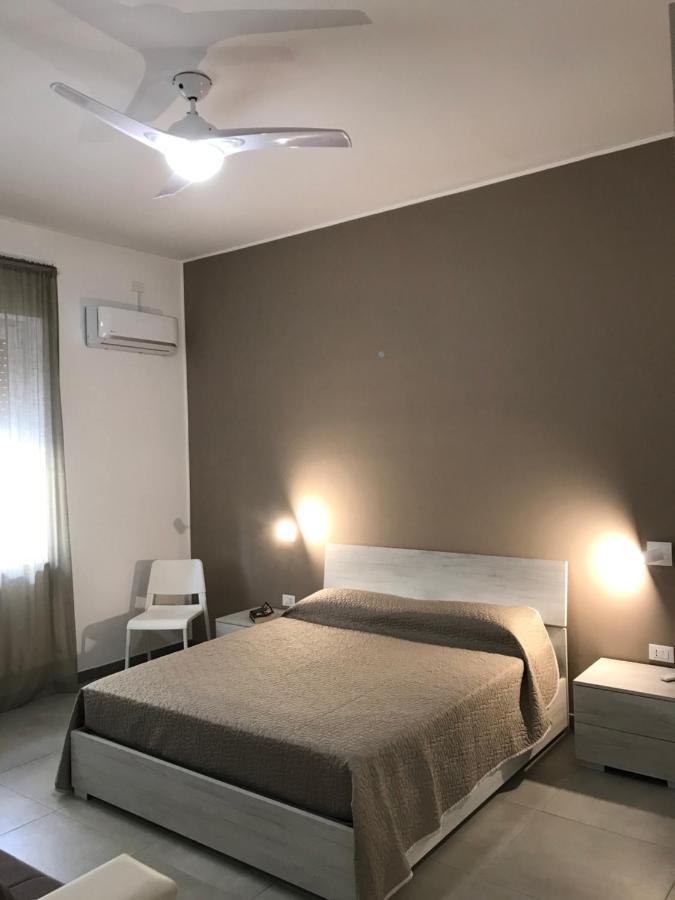 אבולה Scogliera Apartments מראה חיצוני תמונה