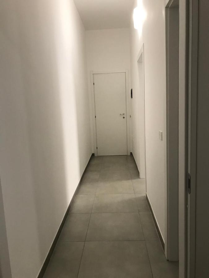 אבולה Scogliera Apartments מראה חיצוני תמונה