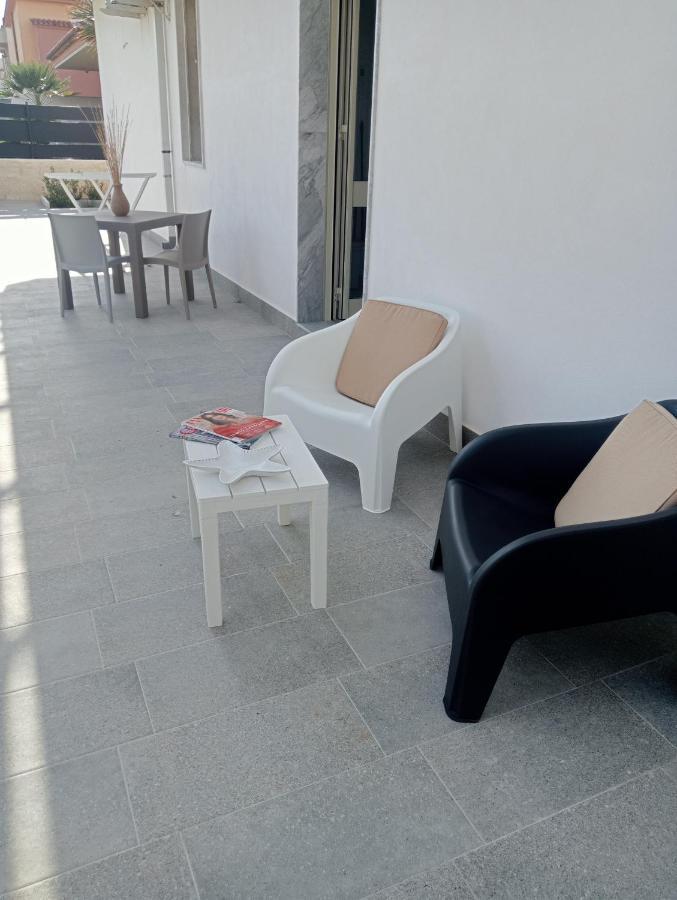 אבולה Scogliera Apartments מראה חיצוני תמונה