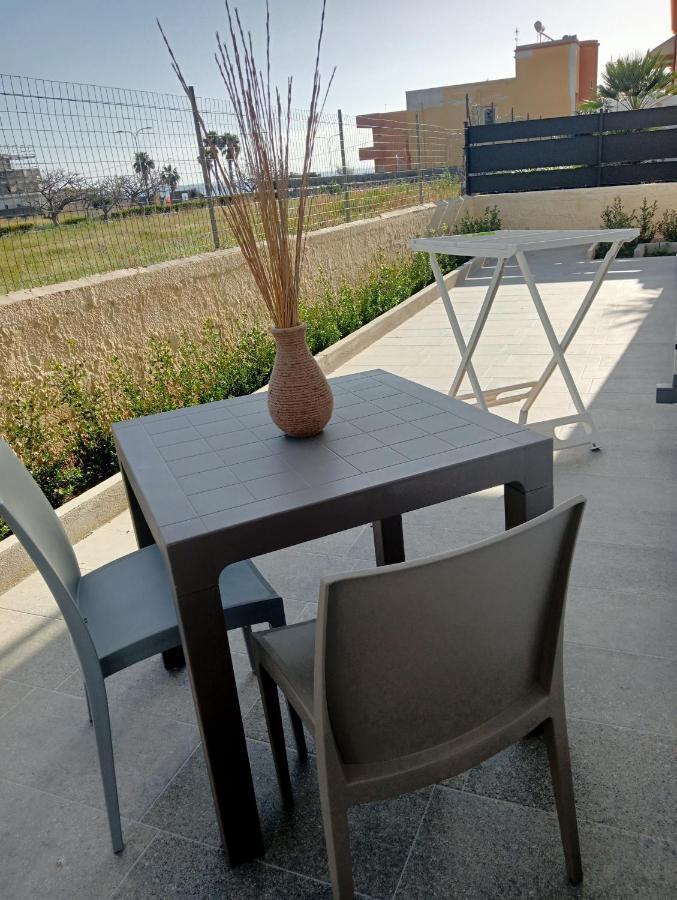 אבולה Scogliera Apartments מראה חיצוני תמונה