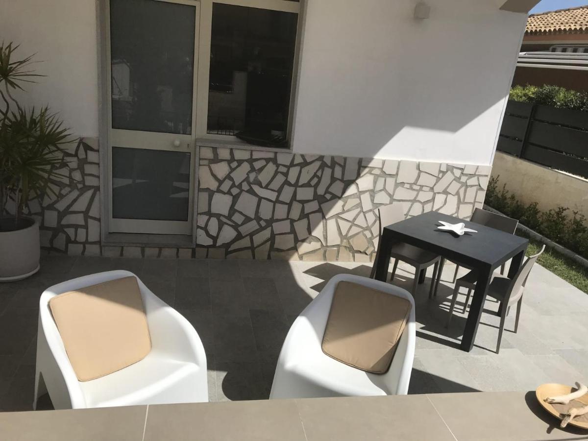 אבולה Scogliera Apartments מראה חיצוני תמונה